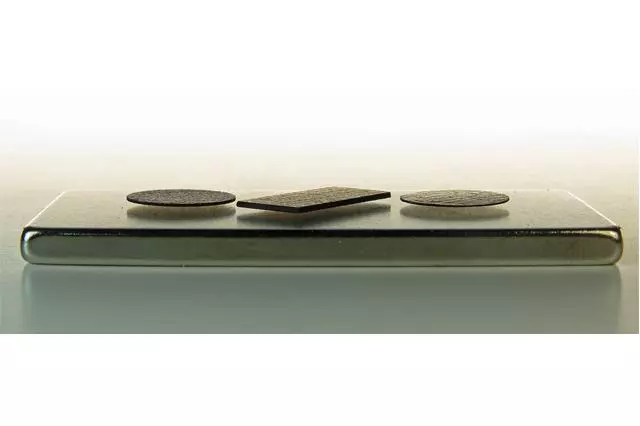 Diamagnetism & Diamagnetic Materials - Definition, Properties, and Applications Diamagnetism & Diamagnetic Materials - Definition, Properties, and Applications